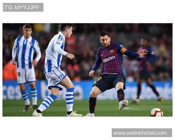 维拉利尔主场迎战巴塞罗那双方争夺西甲积分榜关键战役